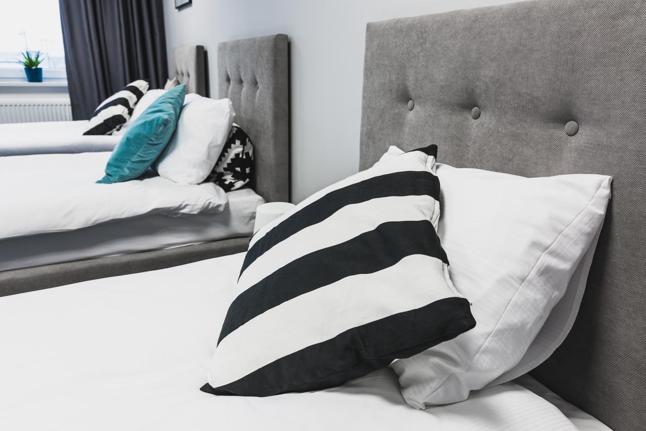 Czarno Na Bialym Hotel Krakow Ngoại thất bức ảnh